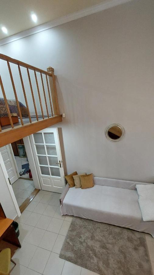 Family Apartman Gyula Exterior foto